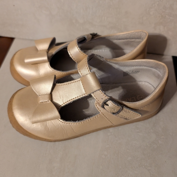L'Amour Girls Dress Shoes with Bow T Strap School - Picture 4 of 9